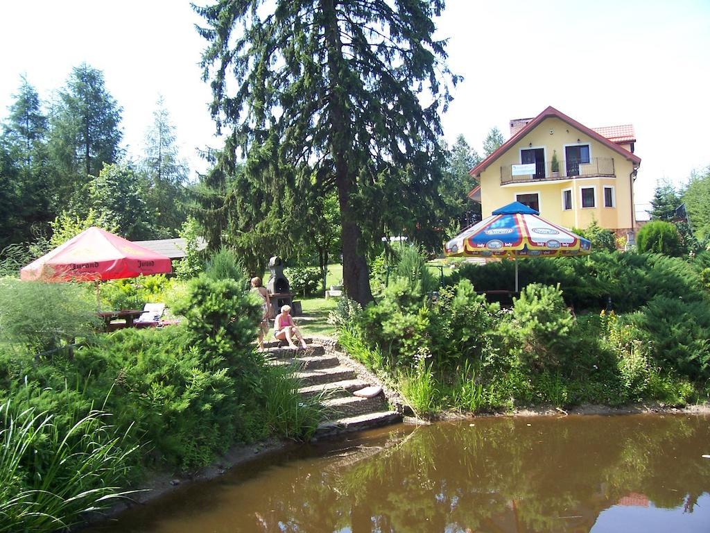 Gosciniec Nad Stawem Vila Szczytno  Exterior foto