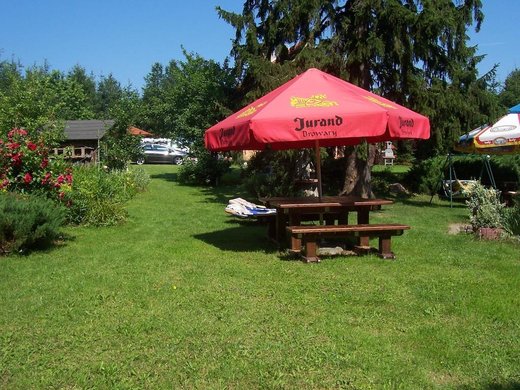 Gosciniec Nad Stawem Vila Szczytno  Exterior foto